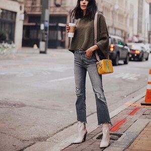 MOTHER Superior Insider Crop Chew Step Pedal
To The Medal Jeans